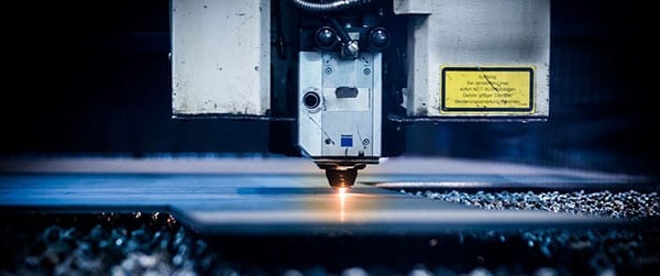 Découpe au laser de l'aluminium