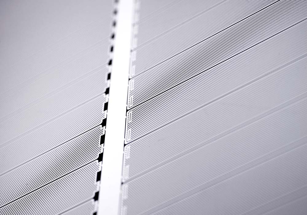 Photo etched filtration mesh